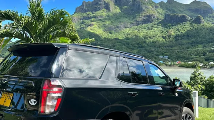Comfortable luxury minivan for private VIP guided tours exploring Bora Bora island